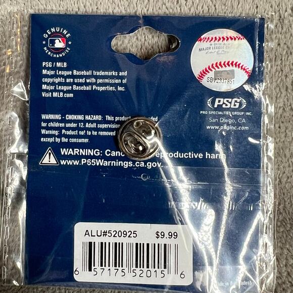 Chicago Cubs Spring‎ Training Collectors 2022 Pin NWOT - Picture 2 of 2